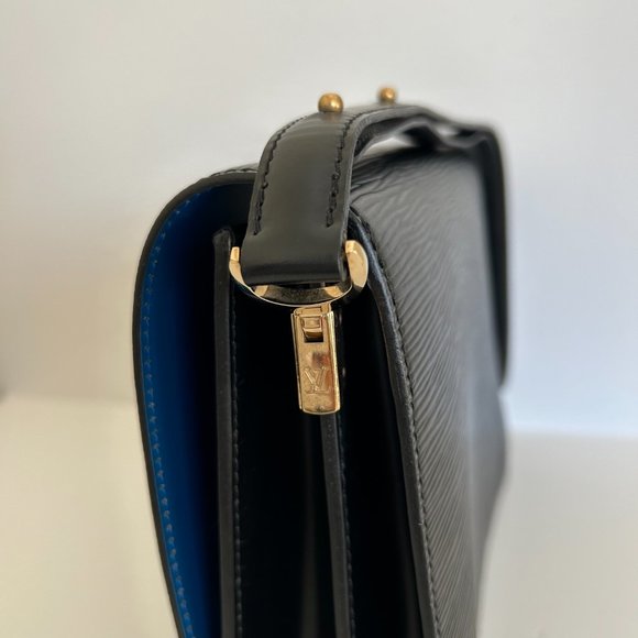 LV Epi Friedland Shoulder Bag - Picture 5 of 13